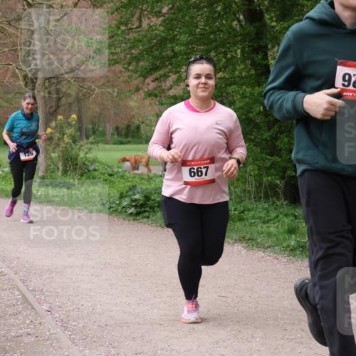 19.04.2026 - Hammer Lauf Lena Gebhardt http://msf.ph/oto/9565179 19.04.2026 10:44:57 Laufen 1799, 126, 16, 667, 96 meine-sportfotos.de