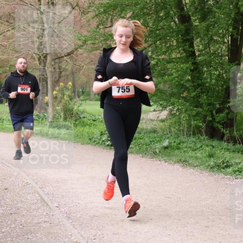 19.04.2026 - Hammer Lauf Lena Gebhardt http://msf.ph/oto/9565325 19.04.2026 10:49:10 Laufen 901, 755 meine-sportfotos.de