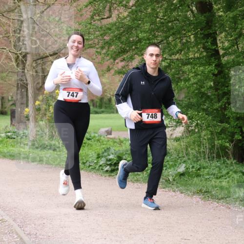 19.04.2026 - Hammer Lauf Lena Gebhardt http://msf.ph/oto/9565442 19.04.2026 10:52:33 Laufen 747, 748 meine-sportfotos.de