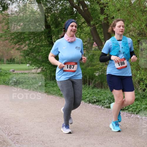 19.04.2026 - Hammer Lauf Lena Gebhardt http://msf.ph/oto/9565490 19.04.2026 10:53:52 Laufen 16, 187, 186 meine-sportfotos.de
