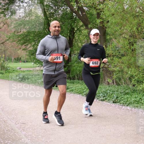 19.04.2026 - Hammer Lauf Lena Gebhardt http://msf.ph/oto/9565537 19.04.2026 10:55:59 Laufen 16, 591, 692 meine-sportfotos.de