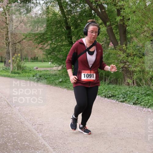 19.04.2026 - Hammer Lauf Lena Gebhardt http://msf.ph/oto/9565602 19.04.2026 10:58:50 Laufen 16, 1091 meine-sportfotos.de