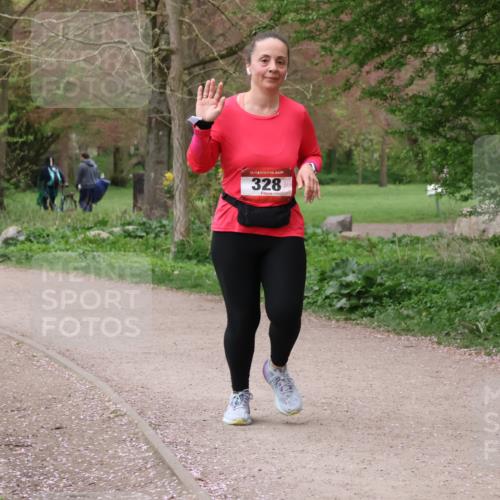 19.04.2026 - Hammer Lauf Lena Gebhardt http://msf.ph/oto/9565618 19.04.2026 10:59:13 Laufen 16, 328 meine-sportfotos.de