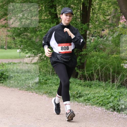 19.04.2026 - Hammer Lauf Lena Gebhardt http://msf.ph/oto/9565640 19.04.2026 11:01:21 Laufen 322, 16, 808 meine-sportfotos.de