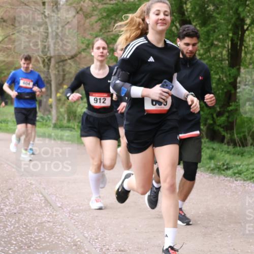 19.04.2026 - Hammer Lauf Lena Gebhardt http://msf.ph/oto/9565815 19.04.2026 11:05:02 Laufen 604, 912 meine-sportfotos.de
