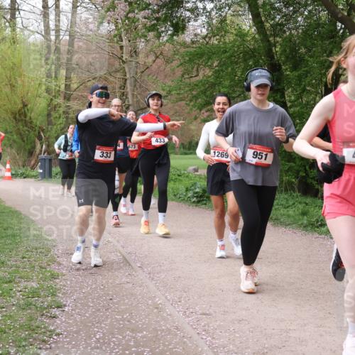 19.04.2026 - Hammer Lauf Lena Gebhardt http://msf.ph/oto/9565956 19.04.2026 11:06:12 Laufen 333, 673, 433, 1269, 218, 951, 16, 407 meine-sportfotos.de