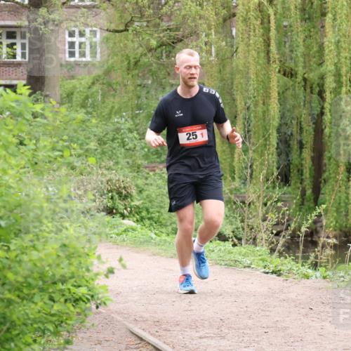 19.04.2026 - Hammer Lauf Lena Gebhardt http://msf.ph/oto/9566077 19.04.2026 11:26:01 Laufen 25, 1 meine-sportfotos.de