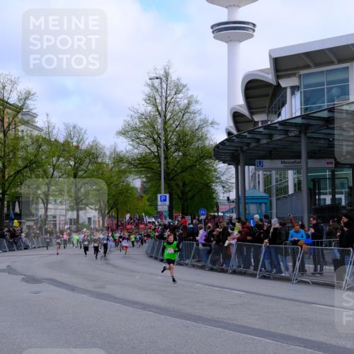 25.04.2026 - Das Zehntel Tim E. http://msf.ph/oto/9566255 25.04.2026 08:30:37 Ziel  meine-sportfotos.de
