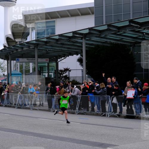 25.04.2026 - Das Zehntel Tim E. http://msf.ph/oto/9566262 25.04.2026 08:30:39 Ziel  meine-sportfotos.de