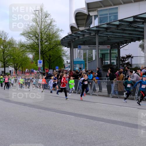 25.04.2026 - Das Zehntel Tim E. http://msf.ph/oto/9566269 25.04.2026 08:30:45 Ziel  meine-sportfotos.de