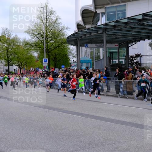 25.04.2026 - Das Zehntel Tim E. http://msf.ph/oto/9566270 25.04.2026 08:30:45 Ziel  meine-sportfotos.de