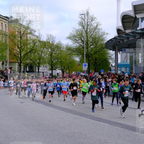 25.04.2026 - Das Zehntel Tim E. http://msf.ph/oto/9566289 25.04.2026 08:30:55 Ziel  meine-sportfotos.de