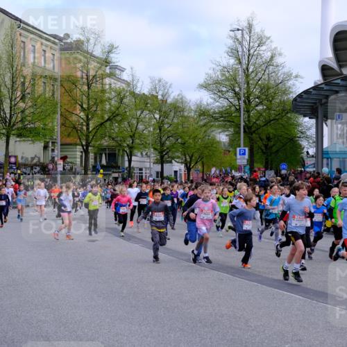 25.04.2026 - Das Zehntel Tim E. http://msf.ph/oto/9566303 25.04.2026 08:30:57 Ziel  meine-sportfotos.de