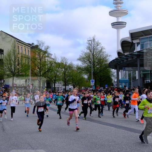 25.04.2026 - Das Zehntel Tim E. http://msf.ph/oto/9566313 25.04.2026 08:31:01 Ziel  meine-sportfotos.de