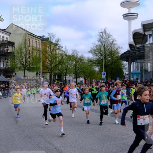 25.04.2026 - Das Zehntel Tim E. http://msf.ph/oto/9566319 25.04.2026 08:31:02 Ziel  meine-sportfotos.de
