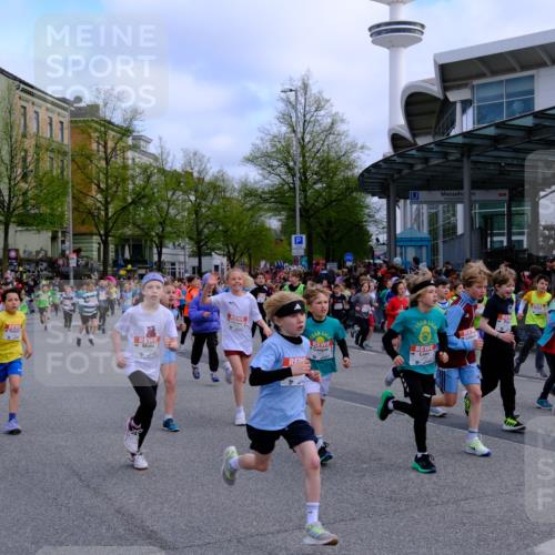 25.04.2026 - Das Zehntel Tim E. http://msf.ph/oto/9566321 25.04.2026 08:31:03 Ziel  meine-sportfotos.de