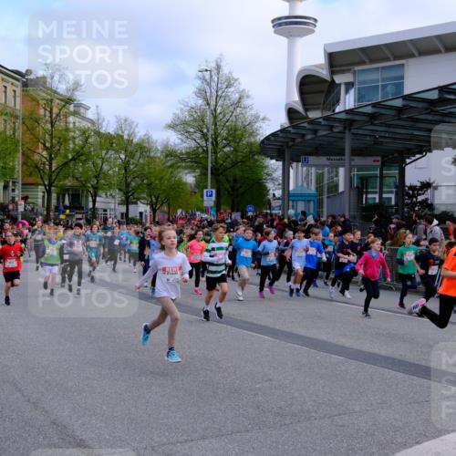 25.04.2026 - Das Zehntel Tim E. http://msf.ph/oto/9566335 25.04.2026 08:31:06 Ziel  meine-sportfotos.de