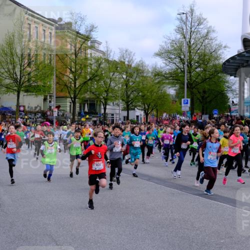 25.04.2026 - Das Zehntel Tim E. http://msf.ph/oto/9566340 25.04.2026 08:31:07 Ziel  meine-sportfotos.de
