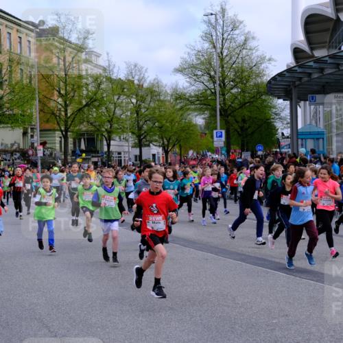 25.04.2026 - Das Zehntel Tim E. http://msf.ph/oto/9566344 25.04.2026 08:31:07 Ziel  meine-sportfotos.de
