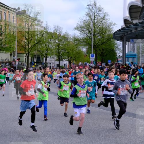 25.04.2026 - Das Zehntel Tim E. http://msf.ph/oto/9566351 25.04.2026 08:31:08 Ziel  meine-sportfotos.de