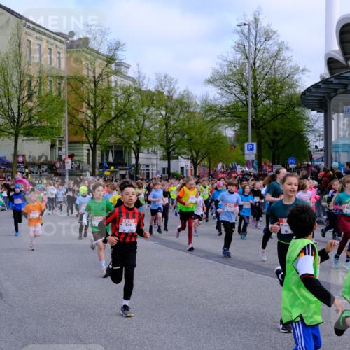 25.04.2026 - Das Zehntel Tim E. http://msf.ph/oto/9566353 25.04.2026 08:31:10 Ziel  meine-sportfotos.de