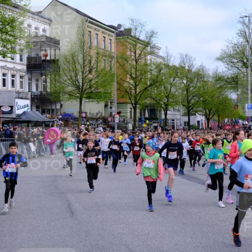 25.04.2026 - Das Zehntel Tim E. http://msf.ph/oto/9566369 25.04.2026 08:31:14 Ziel  meine-sportfotos.de