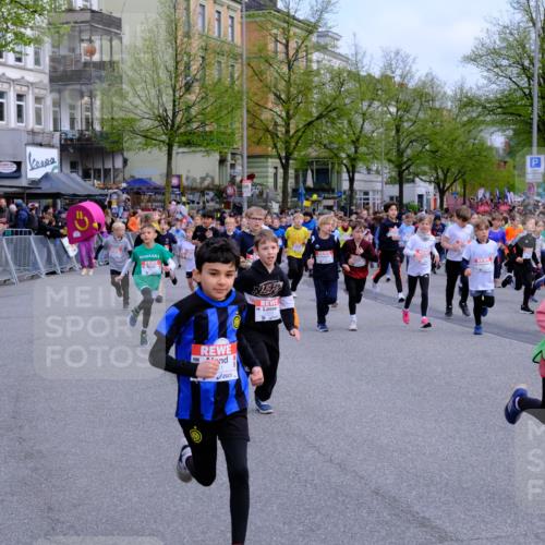 25.04.2026 - Das Zehntel Tim E. http://msf.ph/oto/9566377 25.04.2026 08:31:15 Ziel  meine-sportfotos.de