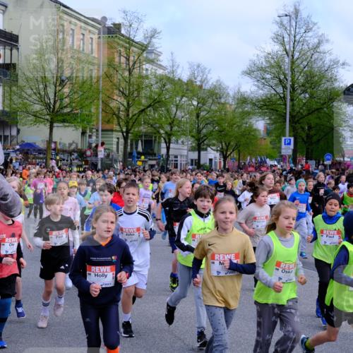25.04.2026 - Das Zehntel Tim E. http://msf.ph/oto/9566414 25.04.2026 08:31:30 Ziel  meine-sportfotos.de