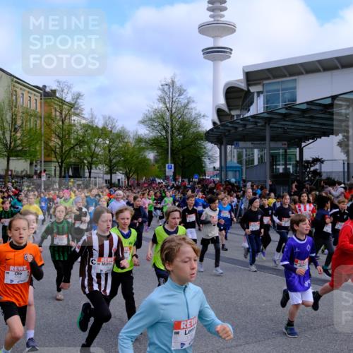 25.04.2026 - Das Zehntel Tim E. http://msf.ph/oto/9566432 25.04.2026 08:31:36 Ziel  meine-sportfotos.de