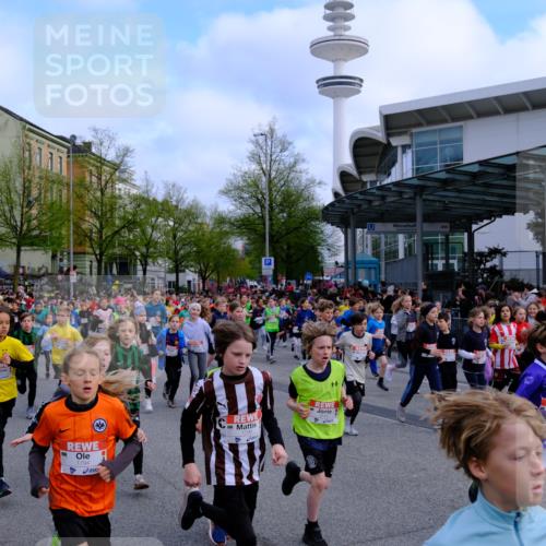 25.04.2026 - Das Zehntel Tim E. http://msf.ph/oto/9566434 25.04.2026 08:31:37 Ziel  meine-sportfotos.de