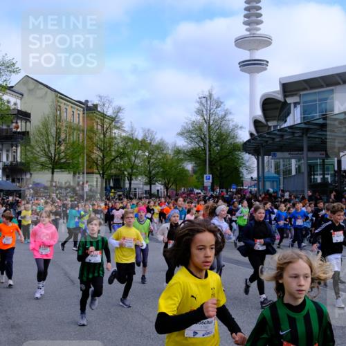 25.04.2026 - Das Zehntel Tim E. http://msf.ph/oto/9566437 25.04.2026 08:31:38 Ziel  meine-sportfotos.de