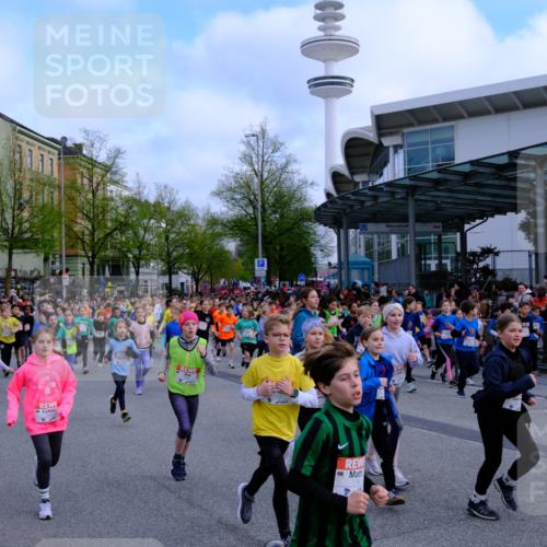 25.04.2026 - Das Zehntel Tim E. http://msf.ph/oto/9566443 25.04.2026 08:31:38 Ziel  meine-sportfotos.de