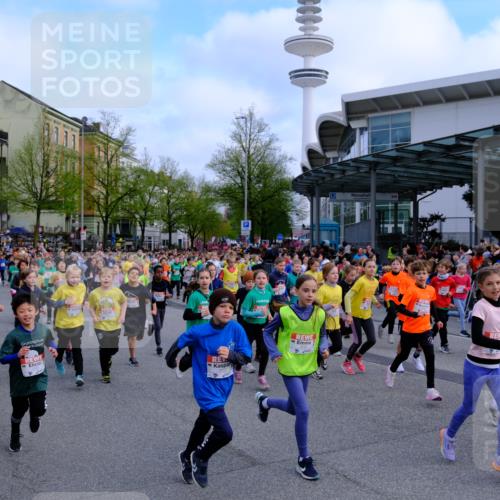 25.04.2026 - Das Zehntel Tim E. http://msf.ph/oto/9566451 25.04.2026 08:31:42 Ziel  meine-sportfotos.de