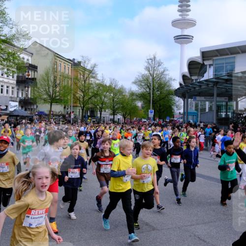 25.04.2026 - Das Zehntel Tim E. http://msf.ph/oto/9566457 25.04.2026 08:31:43 Ziel  meine-sportfotos.de