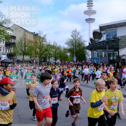 25.04.2026 - Das Zehntel Tim E. http://msf.ph/oto/9566458 25.04.2026 08:31:44 Ziel  meine-sportfotos.de