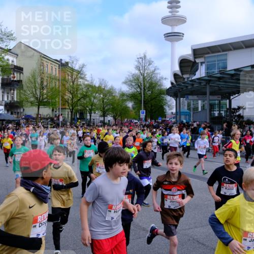 25.04.2026 - Das Zehntel Tim E. http://msf.ph/oto/9566460 25.04.2026 08:31:44 Ziel  meine-sportfotos.de