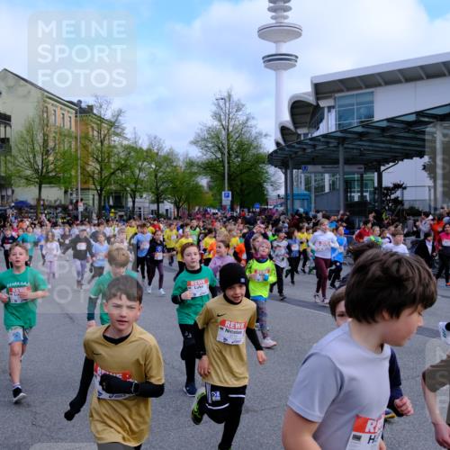 25.04.2026 - Das Zehntel Tim E. http://msf.ph/oto/9566464 25.04.2026 08:31:44 Ziel  meine-sportfotos.de