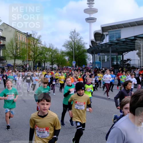 25.04.2026 - Das Zehntel Tim E. http://msf.ph/oto/9566465 25.04.2026 08:31:45 Ziel  meine-sportfotos.de