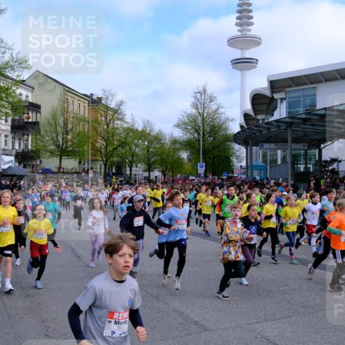 25.04.2026 - Das Zehntel Tim E. http://msf.ph/oto/9566471 25.04.2026 08:31:46 Ziel  meine-sportfotos.de