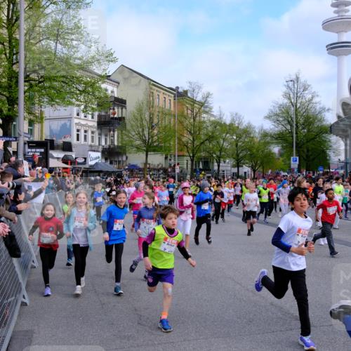 25.04.2026 - Das Zehntel Tim E. http://msf.ph/oto/9566483 25.04.2026 08:31:51 Ziel  meine-sportfotos.de