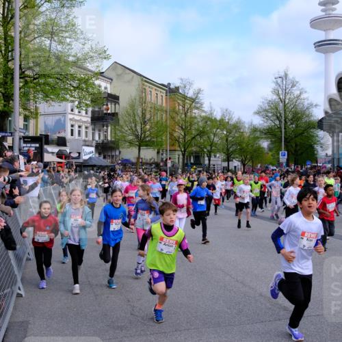 25.04.2026 - Das Zehntel Tim E. http://msf.ph/oto/9566484 25.04.2026 08:31:51 Ziel  meine-sportfotos.de