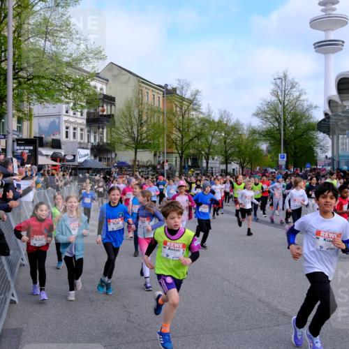 25.04.2026 - Das Zehntel Tim E. http://msf.ph/oto/9566485 25.04.2026 08:31:51 Ziel  meine-sportfotos.de