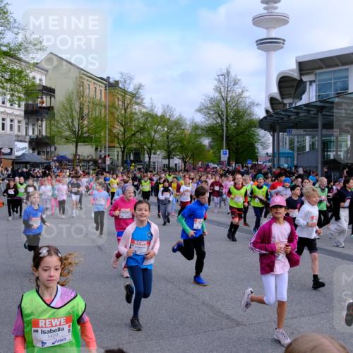 25.04.2026 - Das Zehntel Tim E. http://msf.ph/oto/9566489 25.04.2026 08:31:53 Ziel  meine-sportfotos.de