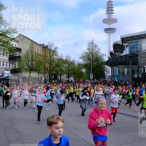 25.04.2026 - Das Zehntel Tim E. http://msf.ph/oto/9566493 25.04.2026 08:31:54 Ziel  meine-sportfotos.de