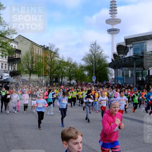 25.04.2026 - Das Zehntel Tim E. http://msf.ph/oto/9566494 25.04.2026 08:31:54 Ziel  meine-sportfotos.de