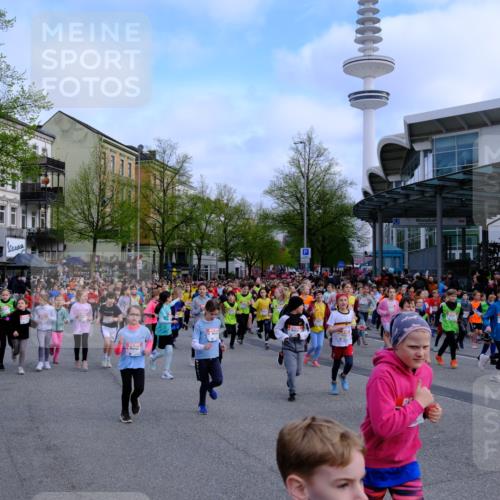 25.04.2026 - Das Zehntel Tim E. http://msf.ph/oto/9566495 25.04.2026 08:31:55 Ziel  meine-sportfotos.de