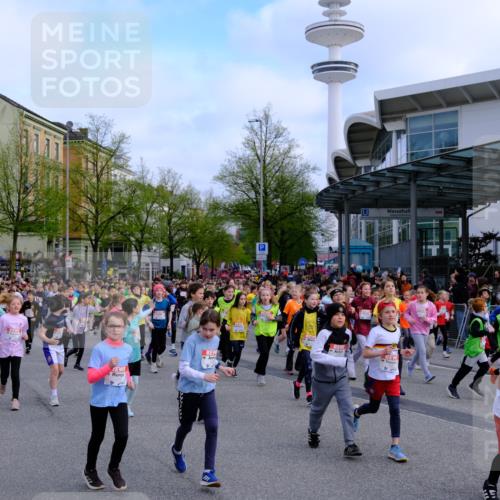 25.04.2026 - Das Zehntel Tim E. http://msf.ph/oto/9566496 25.04.2026 08:31:55 Ziel  meine-sportfotos.de