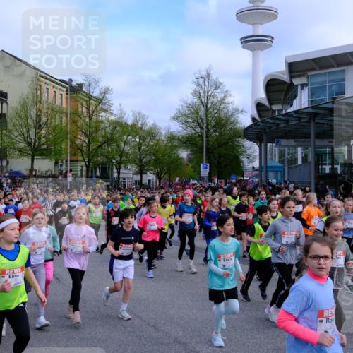 25.04.2026 - Das Zehntel Tim E. http://msf.ph/oto/9566503 25.04.2026 08:31:57 Ziel  meine-sportfotos.de