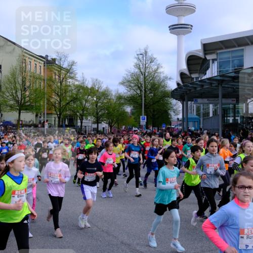 25.04.2026 - Das Zehntel Tim E. http://msf.ph/oto/9566504 25.04.2026 08:31:57 Ziel  meine-sportfotos.de