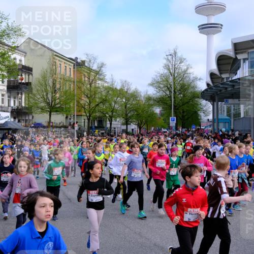 25.04.2026 - Das Zehntel Tim E. http://msf.ph/oto/9566517 25.04.2026 08:32:03 Ziel  meine-sportfotos.de